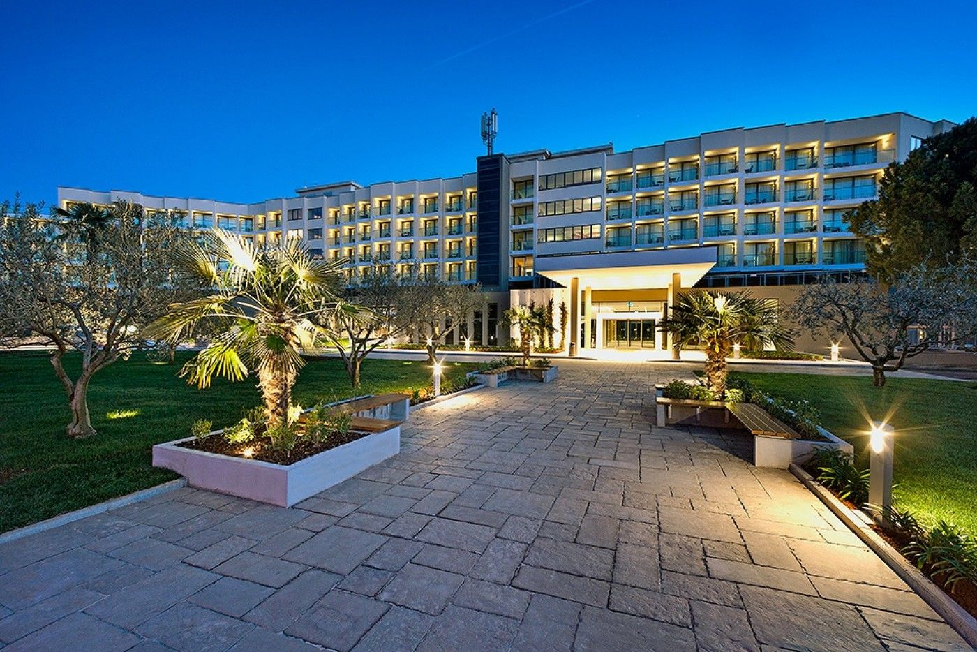 פורץ Hotel Materada Plava Laguna מראה חיצוני תמונה